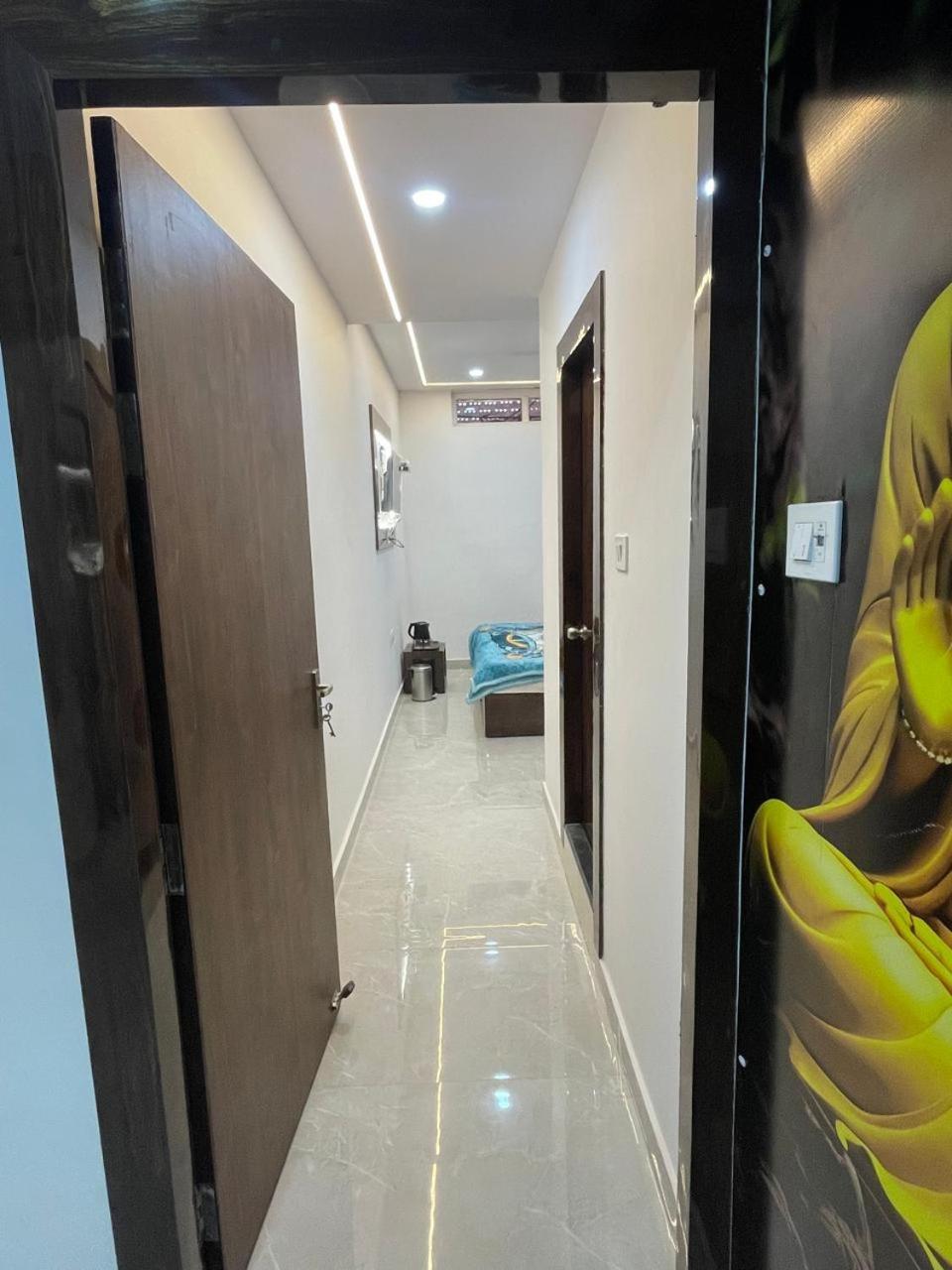 Kashi Imperial Bed & Breakfast Varanasi Bagian luar foto
