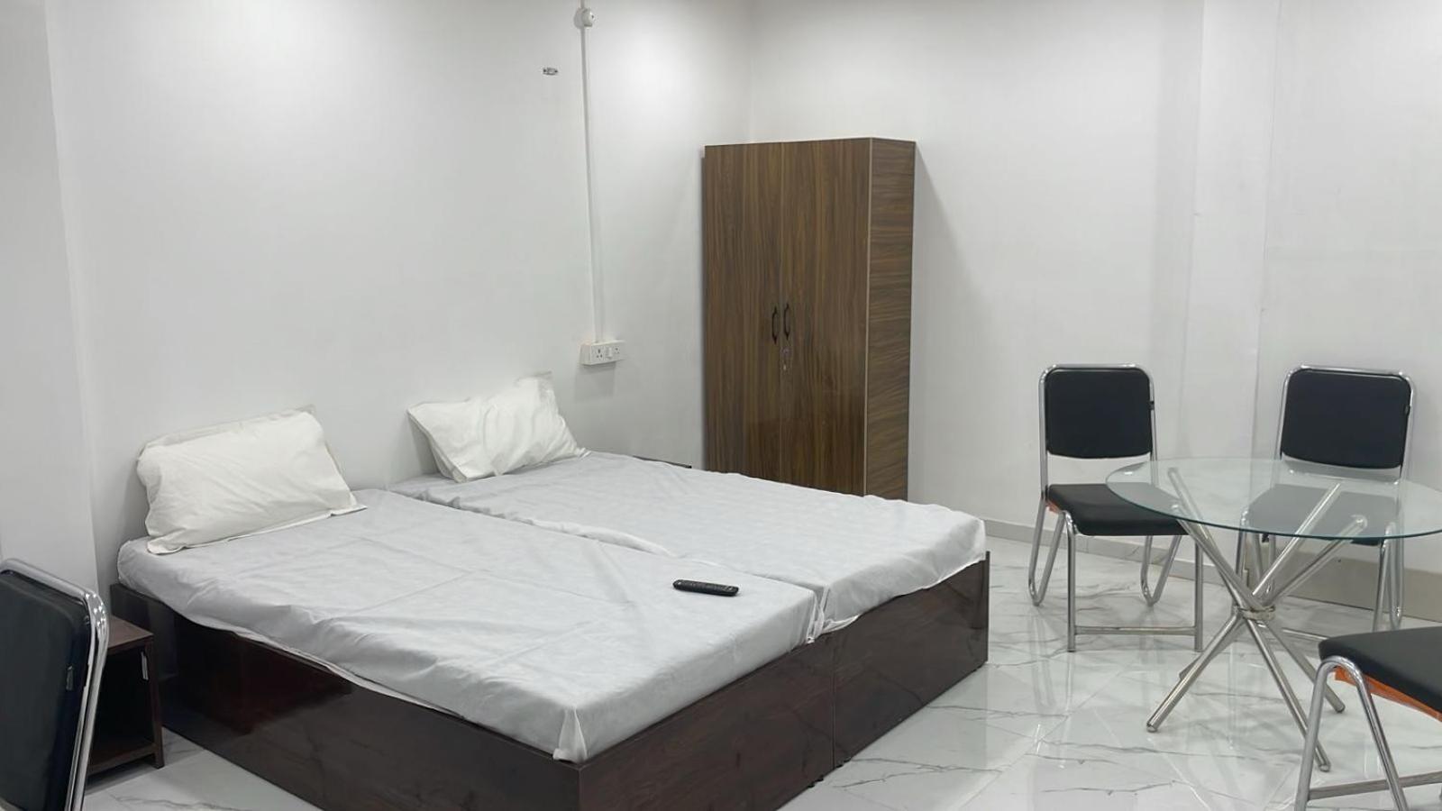 Kashi Imperial Bed & Breakfast Varanasi Bagian luar foto