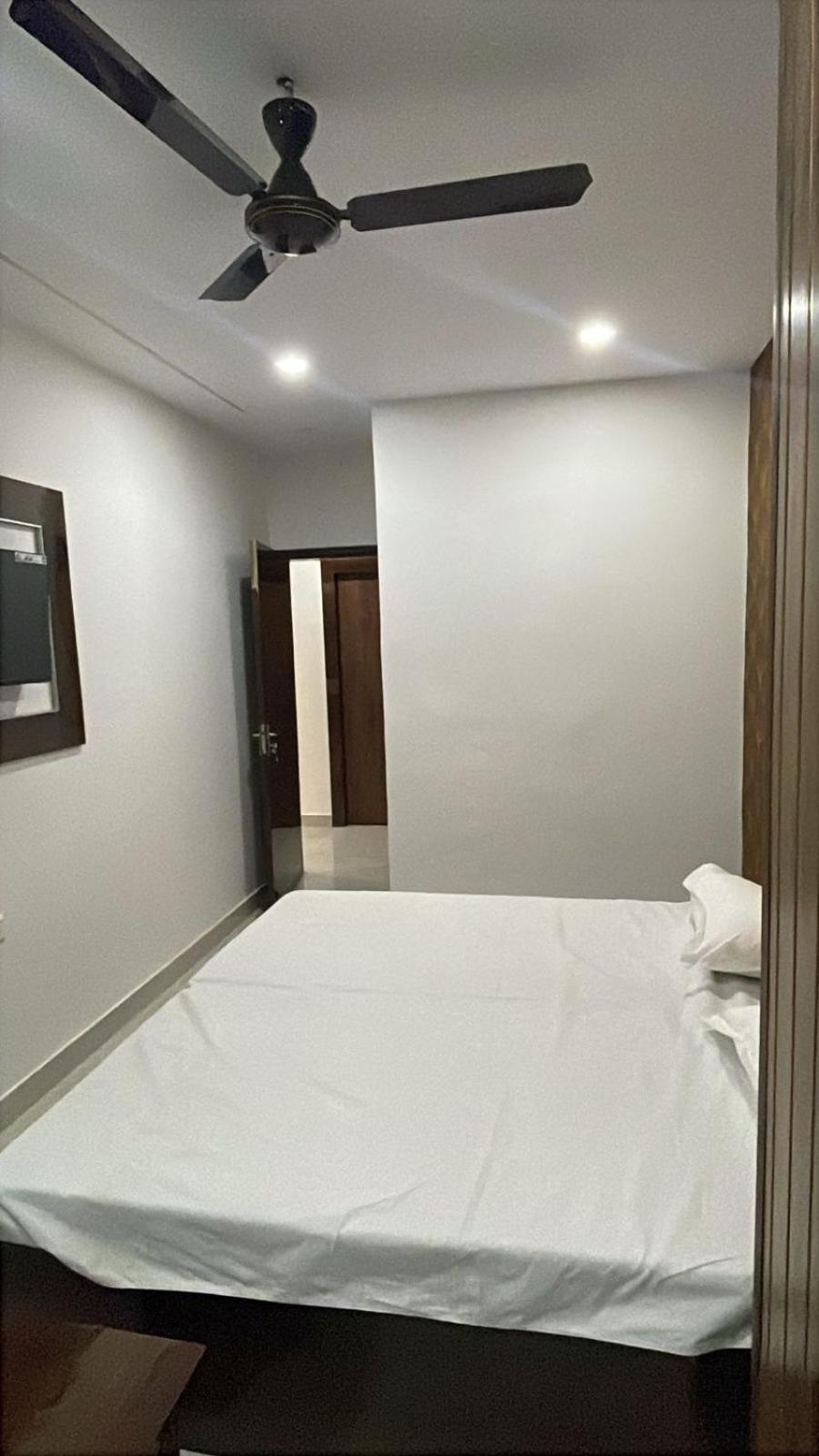 Kashi Imperial Bed & Breakfast Varanasi Bagian luar foto